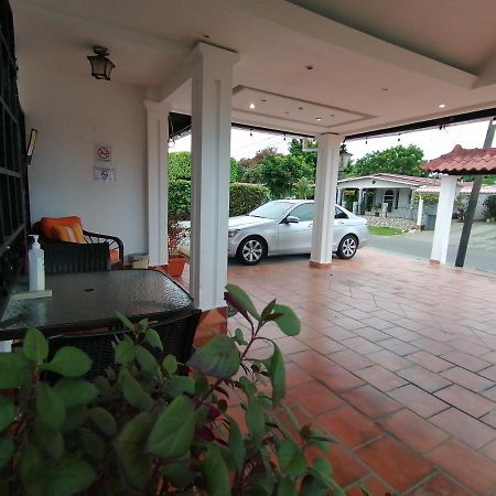 Hostal Compostela Inn David Εξωτερικό φωτογραφία