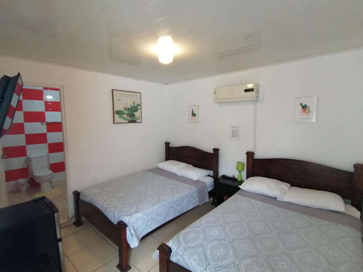 Hostal Compostela Inn David Εξωτερικό φωτογραφία