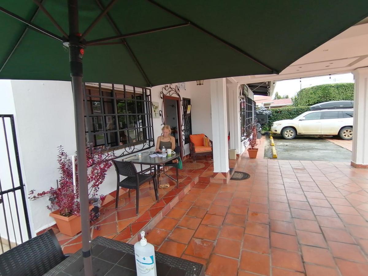 Hostal Compostela Inn David Εξωτερικό φωτογραφία