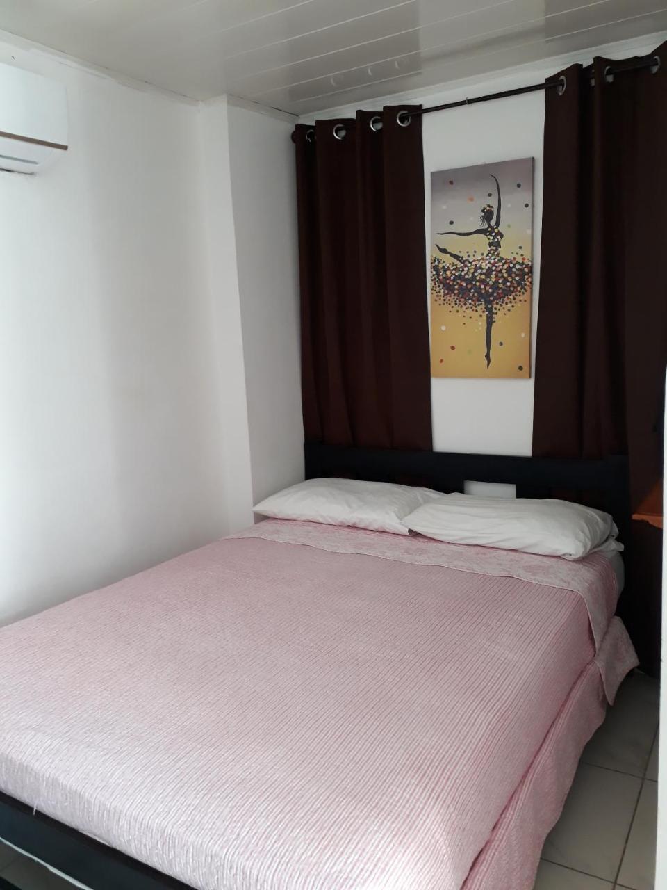Hostal Compostela Inn David Εξωτερικό φωτογραφία