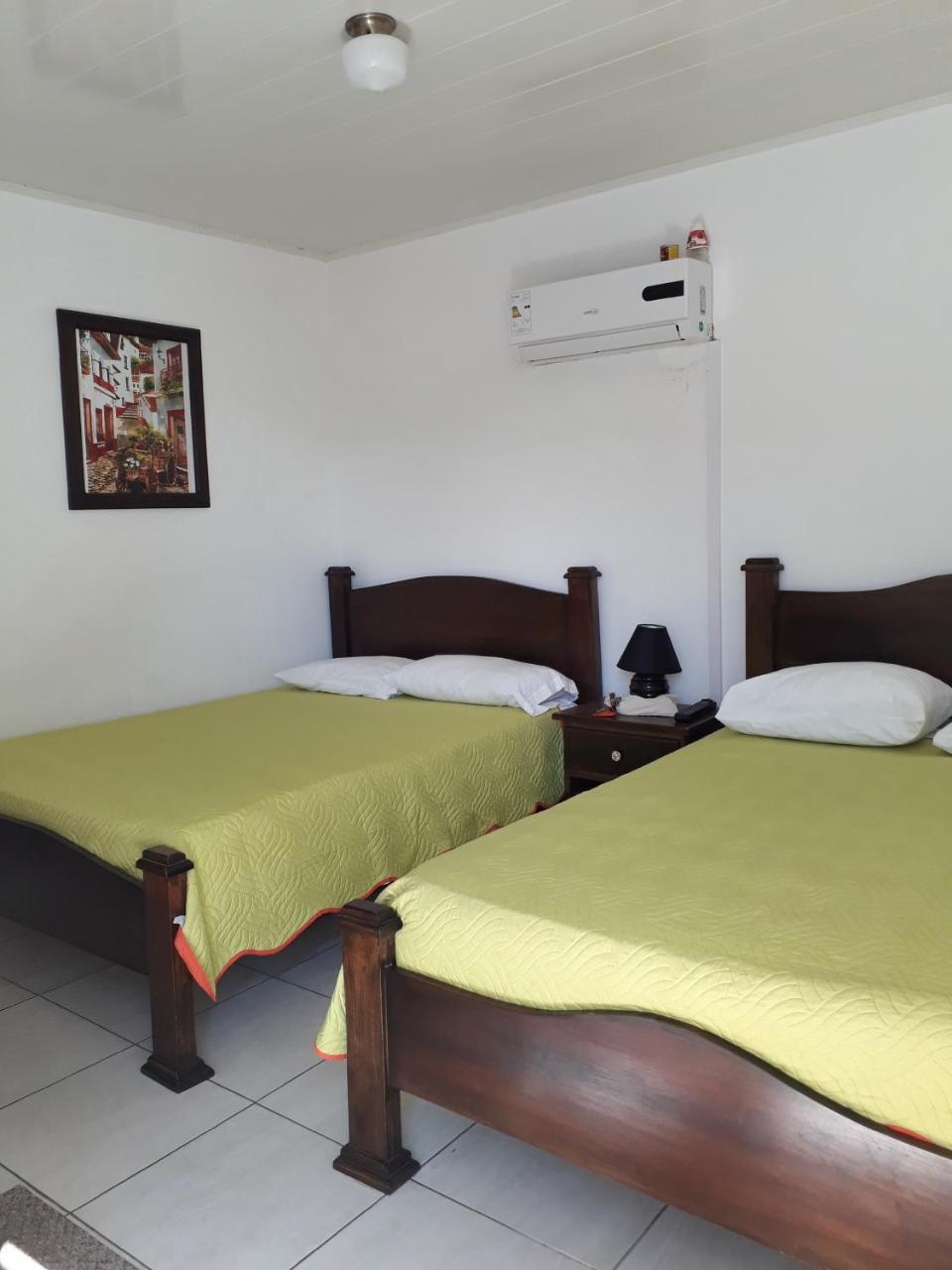 Hostal Compostela Inn David Εξωτερικό φωτογραφία