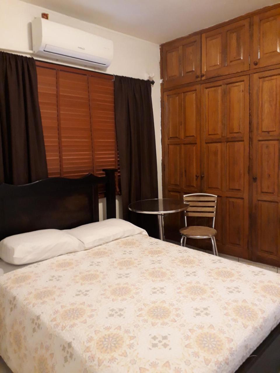 Hostal Compostela Inn David Εξωτερικό φωτογραφία